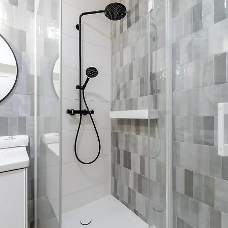 Polanki Aqua Nielimitowany Dostęp Do Basenów - Miejsce Postojowe Free *