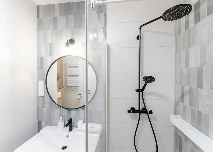 Polanki Aqua Nielimitowany Dostęp Do Basenów - Miejsce Postojowe Free *